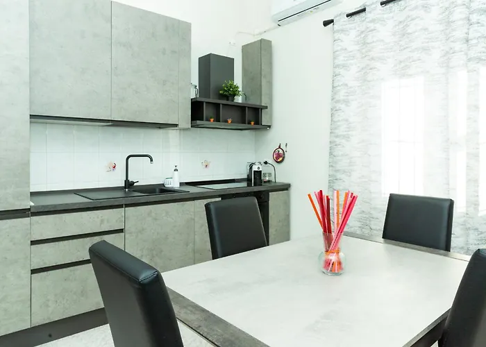 Romesweethome: Tiburtina Apartment Rome